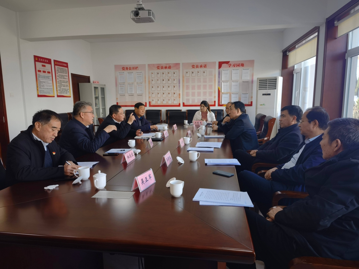 市政協(xié)領(lǐng)導到市水務(wù)集團調研2(1)